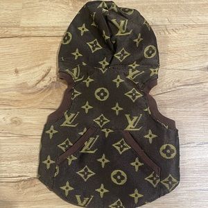 Dog sweater size small